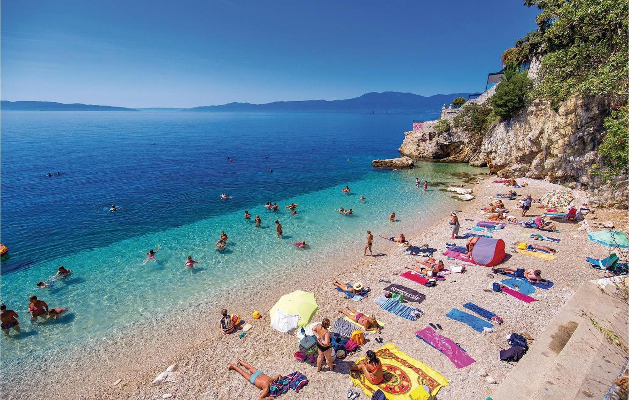 Gorgeous Apartment In Rijeka With House Sea View Eksteriør billede